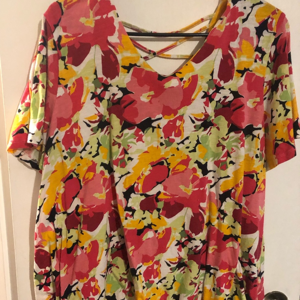 Floral print top